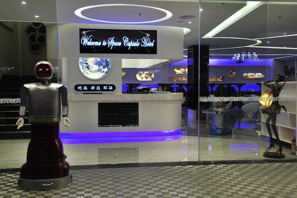 Pengheng Space Capsules Hotel Shenzhen Luaran gambar